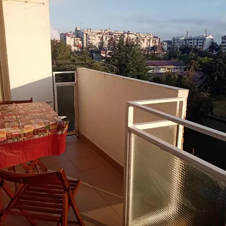 Lovely 4 In Quiet Environment In * Skopje